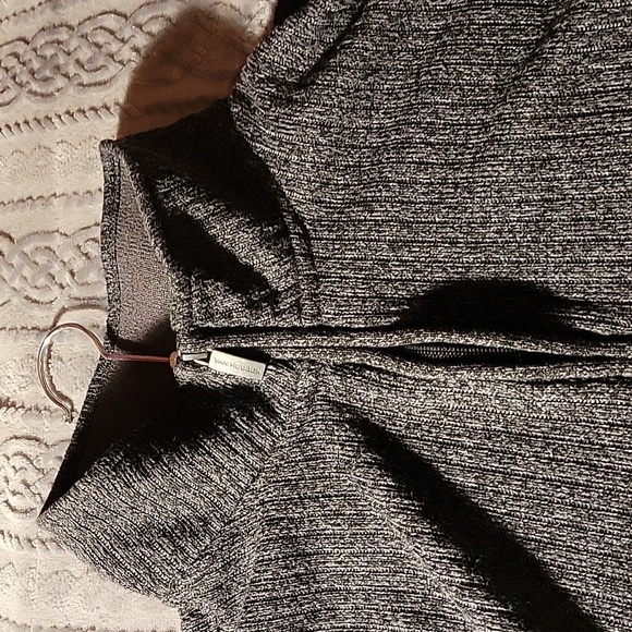 Men's Van Heusen Flex Sweater - Picture 4 of 9